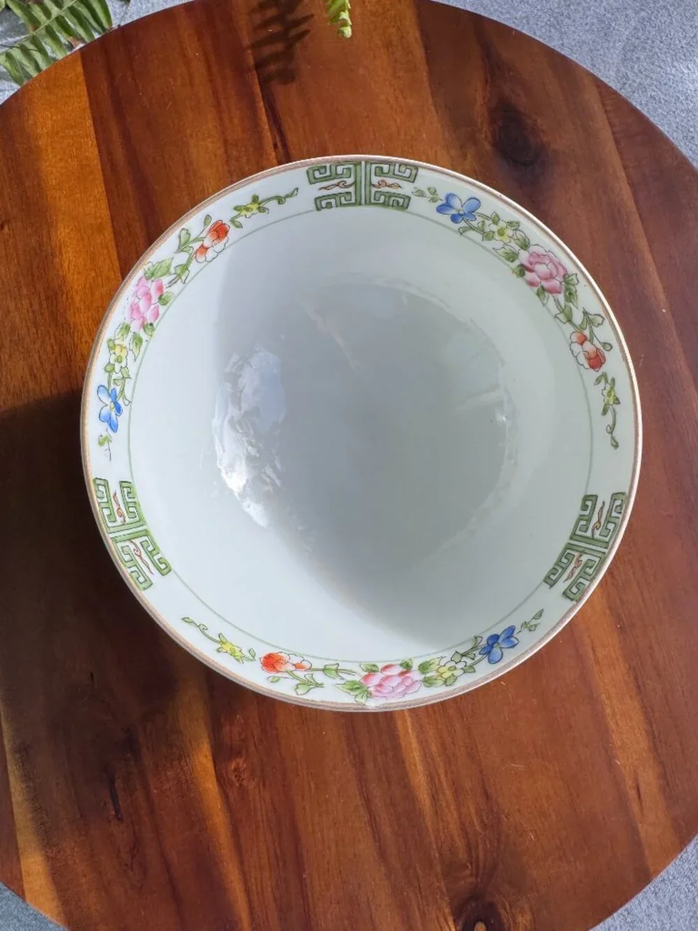 Antique Nippon 3-Footed Porcelain Bowl – Hand-Painted Floral Design